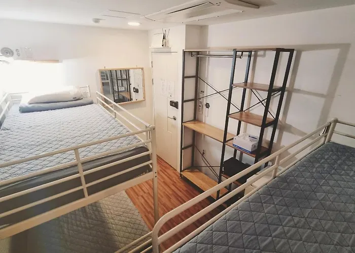 Blue Boat Myeongdong Hostel Seoul