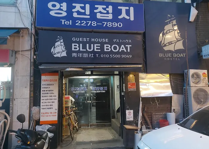 Blue Boat Myeongdong Hostel
