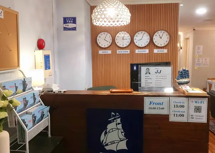 Hostel Blue Boat Myeongdong