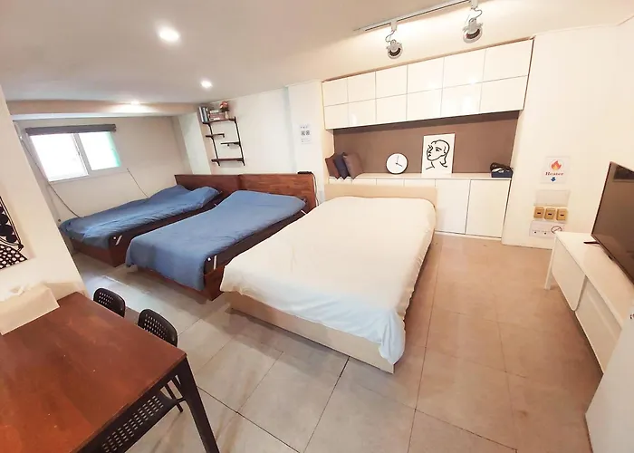 Hostel Blue Boat Myeongdong Seoul